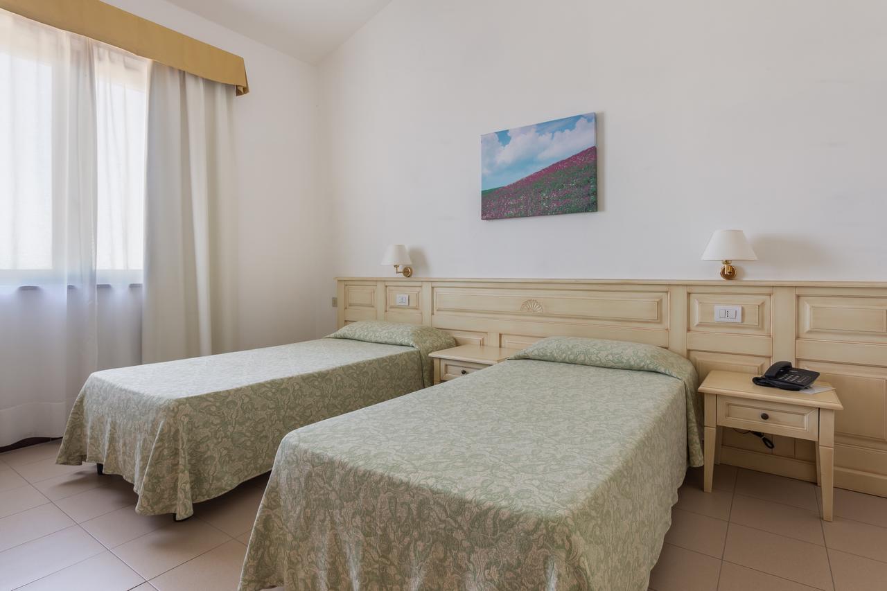 Rodia Inn Oristano Exterior photo