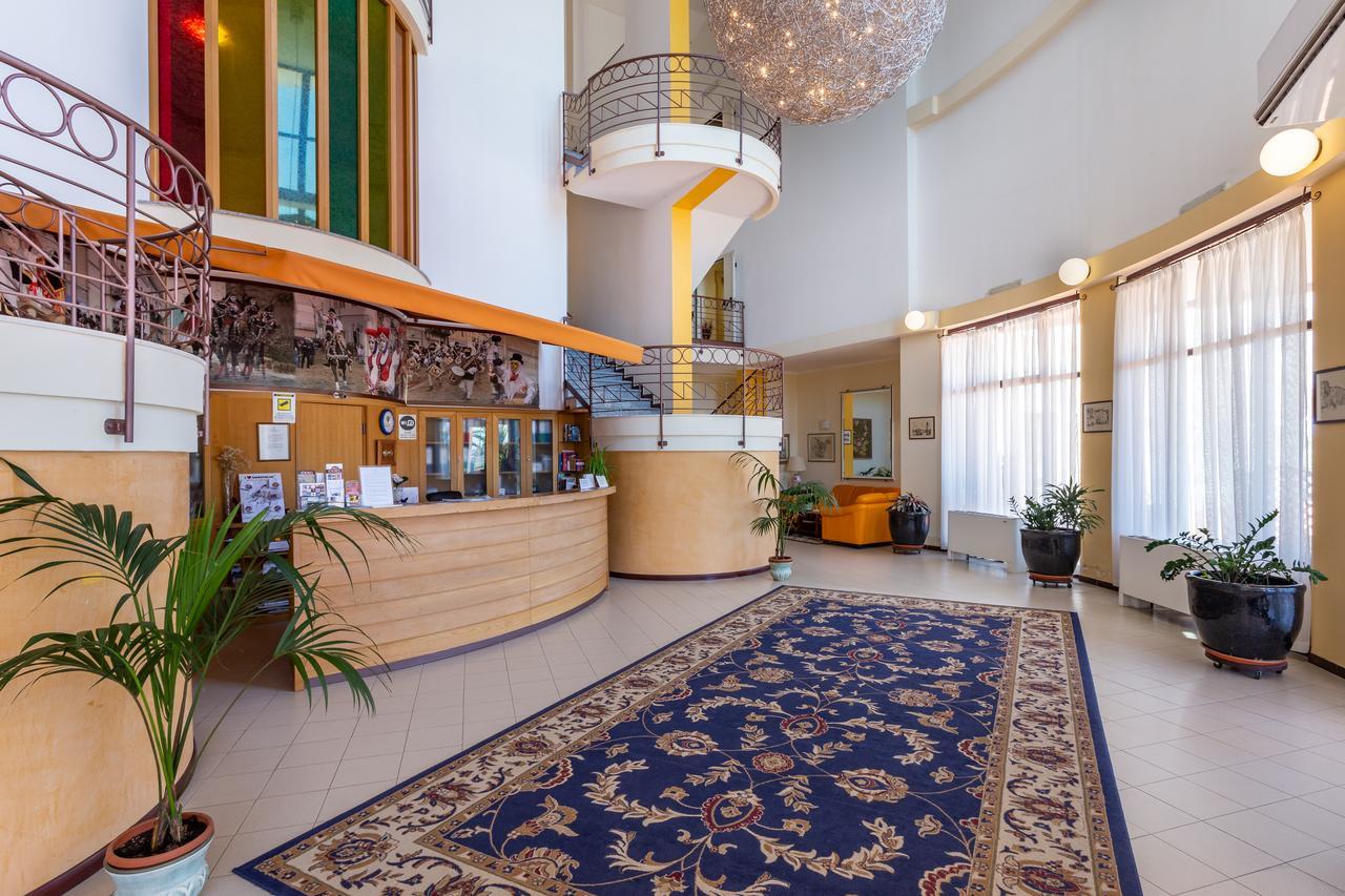 Rodia Inn Oristano Exterior photo