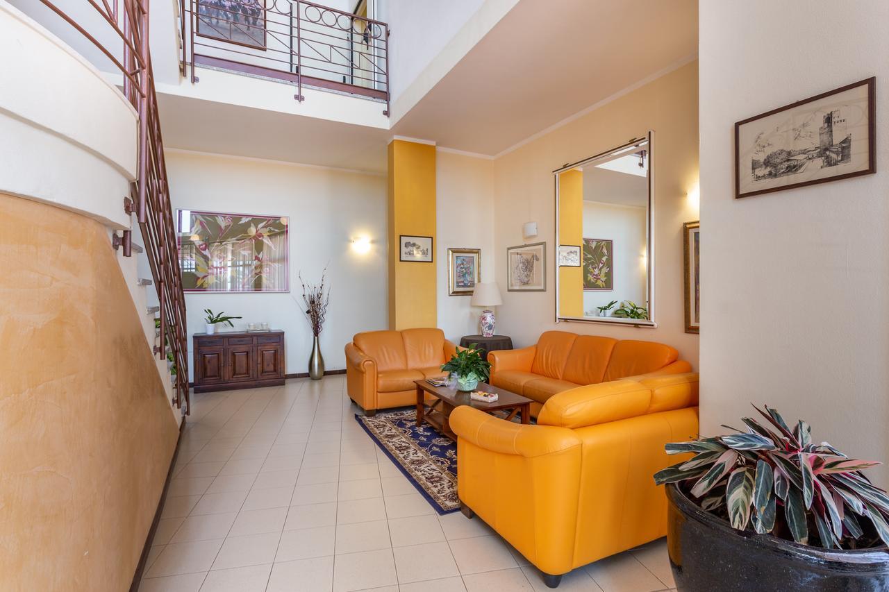 Rodia Inn Oristano Exterior photo